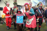 Wantage_Mummers_2011_IMG_4742_w.jpg